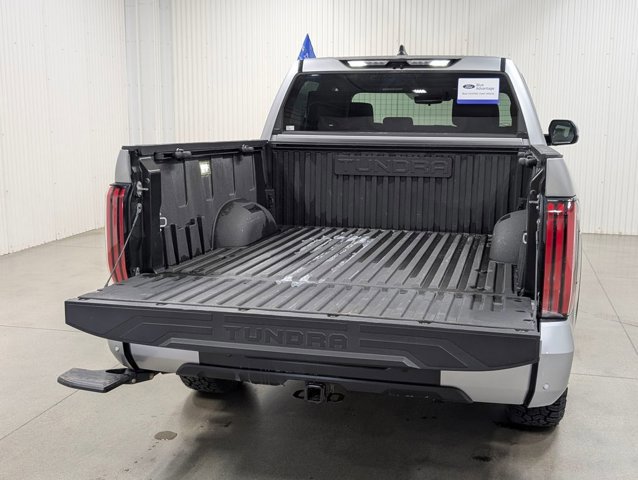Used 2024 Toyota Tundra Platinum AWD/4WD image 9