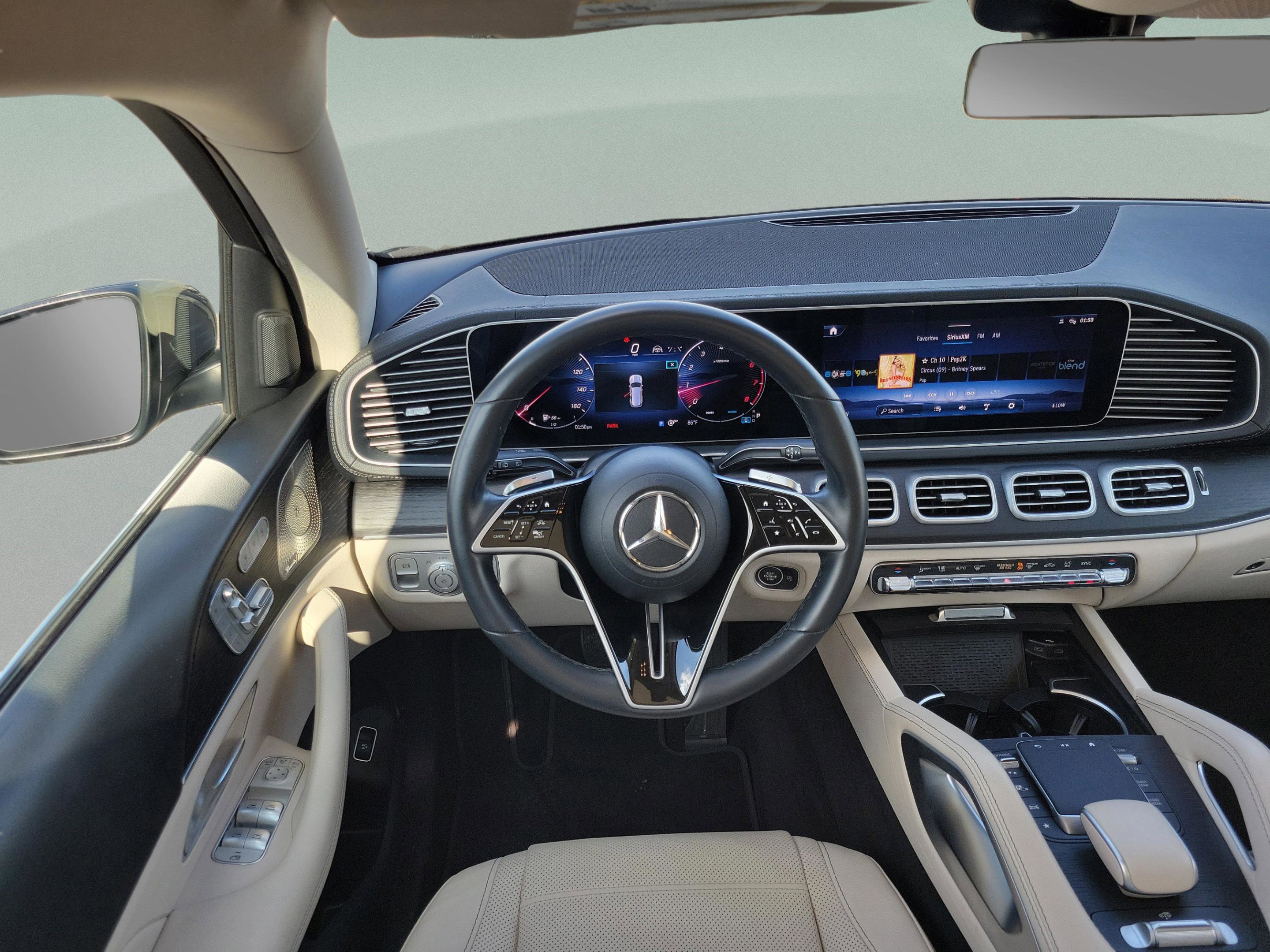 Used 2024 Mercedes-Benz GLS 450 4MATIC image 21