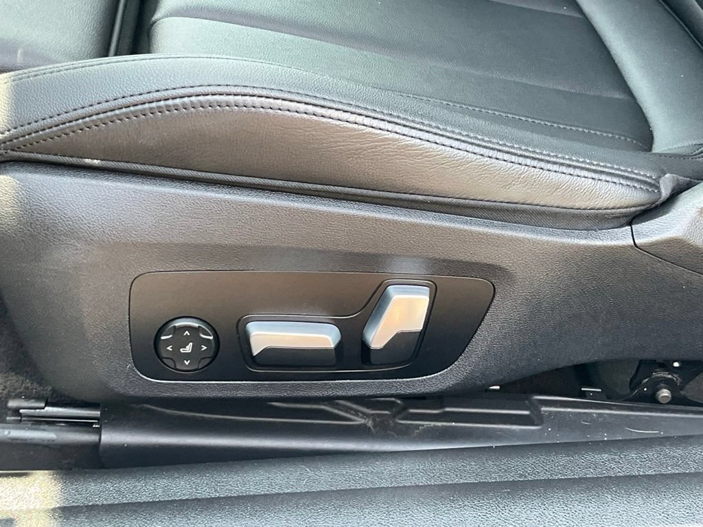 Used 2021 BMW 430i xDrive Coupe w/ Convenience Package AWD/4WD image 17