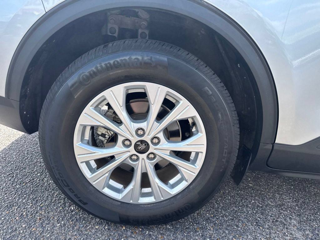 Certified 2024 Ford Escape Active FWD image 9