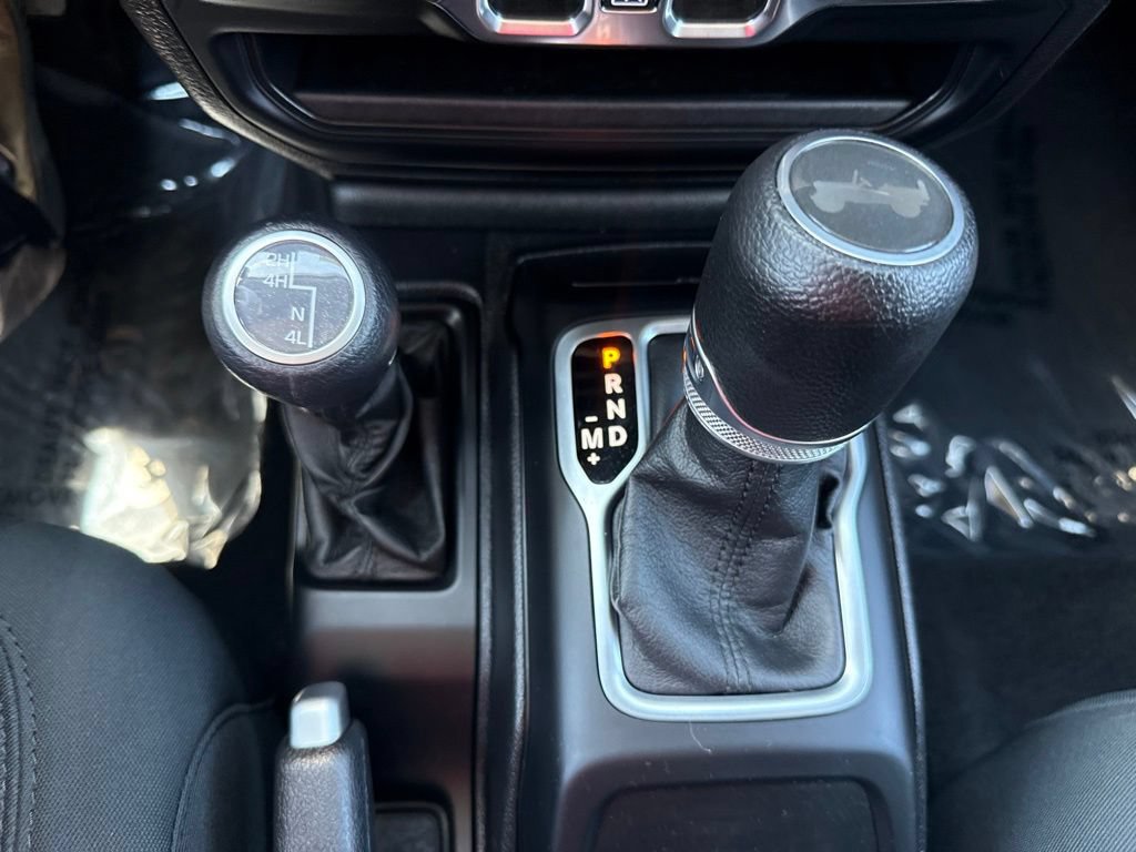 Used 2021 Jeep Wrangler Unlimited Sport AWD/4WD image 28