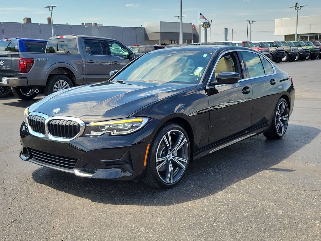 Used 2021 BMW 330i Sedan w/ Convenience Package RWD image 8