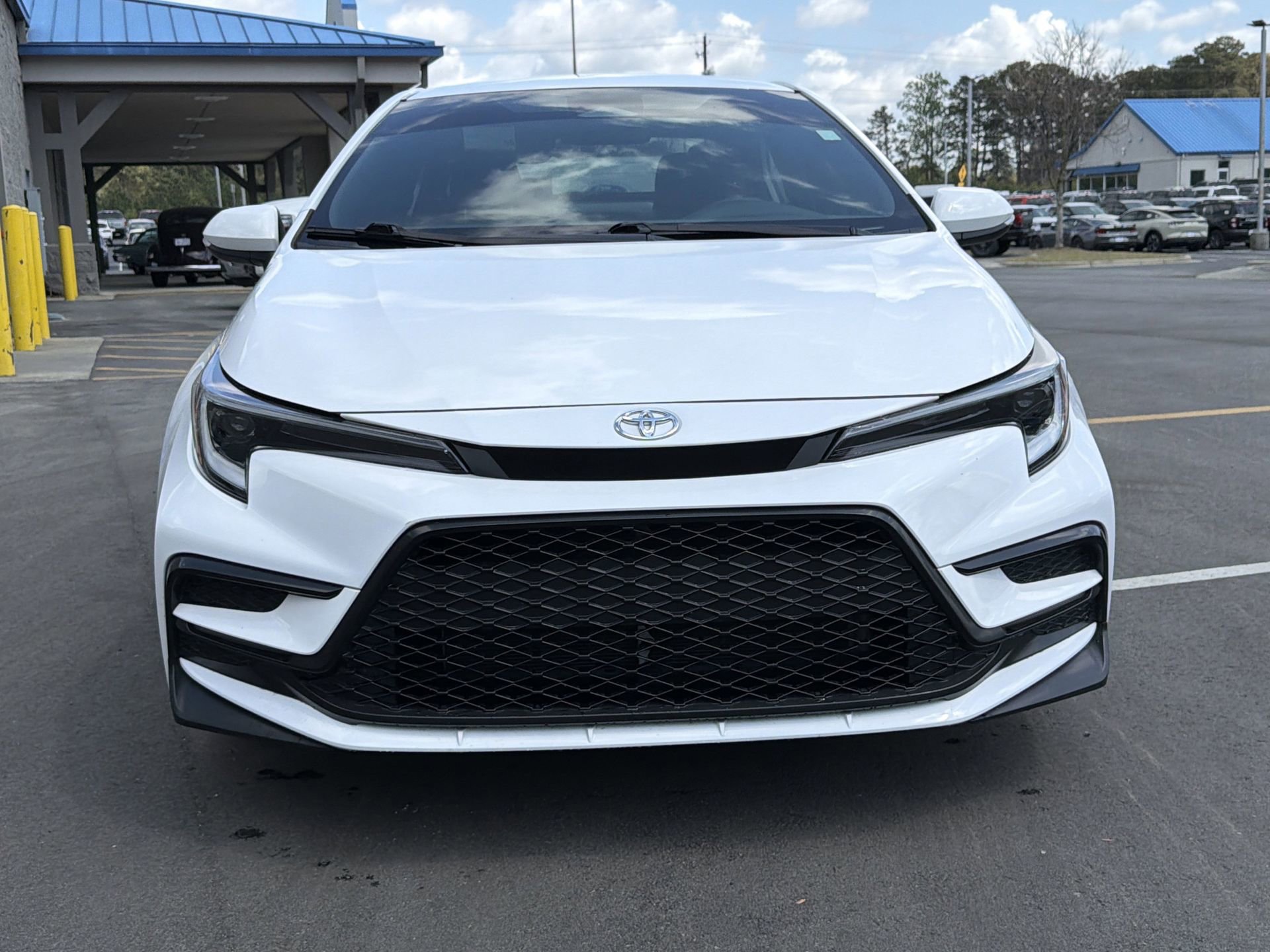 Used 2024 Toyota Corolla SE image 8