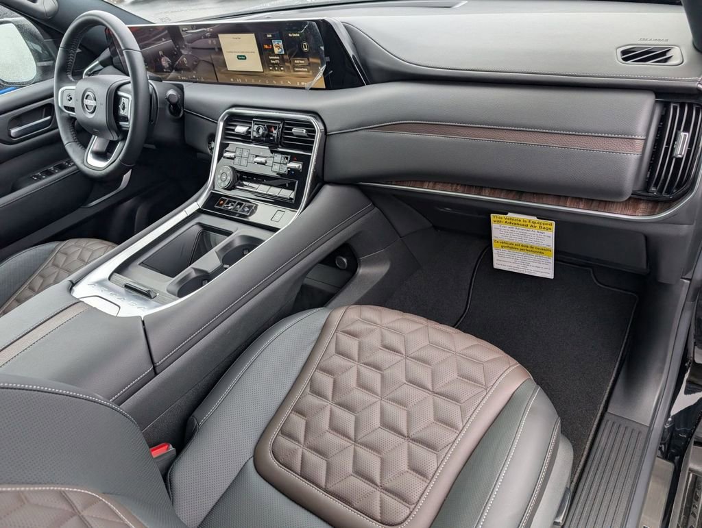 Used 2025 Nissan Armada Platinum image 53