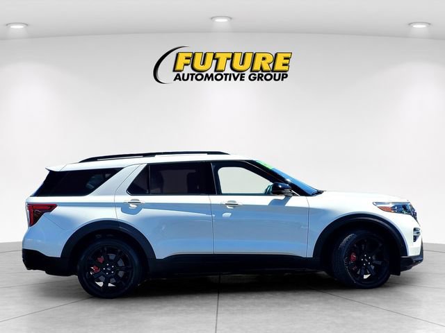 Certified 2020 Ford Explorer ST w/ ST Street Pack AWD/4WD image 3