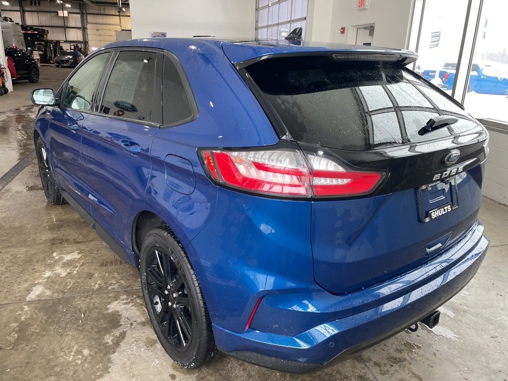 Certified 2023 Ford Edge ST-Line w/ Class II Trailer Tow Package image 5