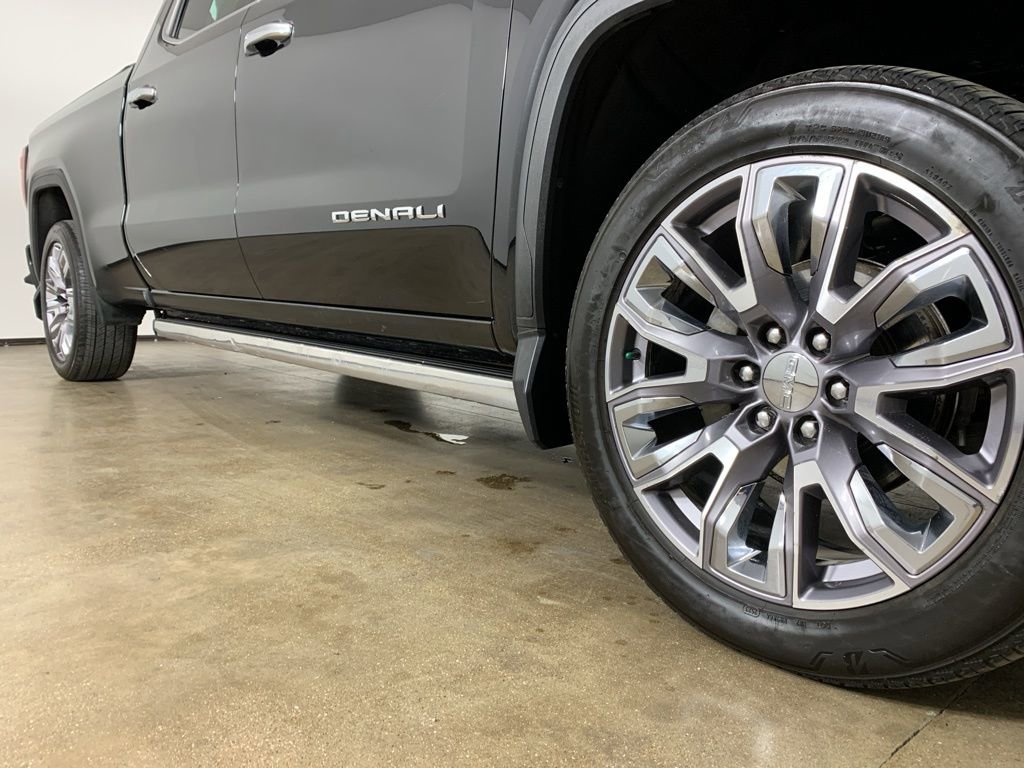 Used 2024 GMC Sierra 1500 Denali w/ Denali Reserve Package AWD/4WD image 6