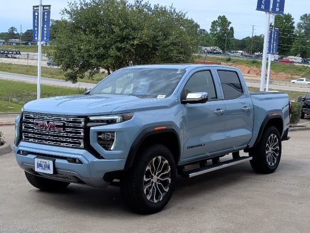 Used 2025 GMC Canyon Denali AWD/4WD image 9