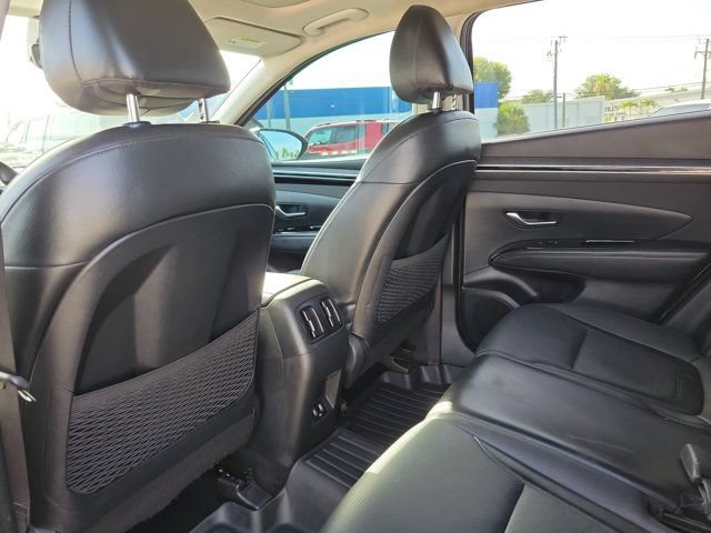 Used 2022 Hyundai Tucson Limited w/ Cargo Package FWD image 15