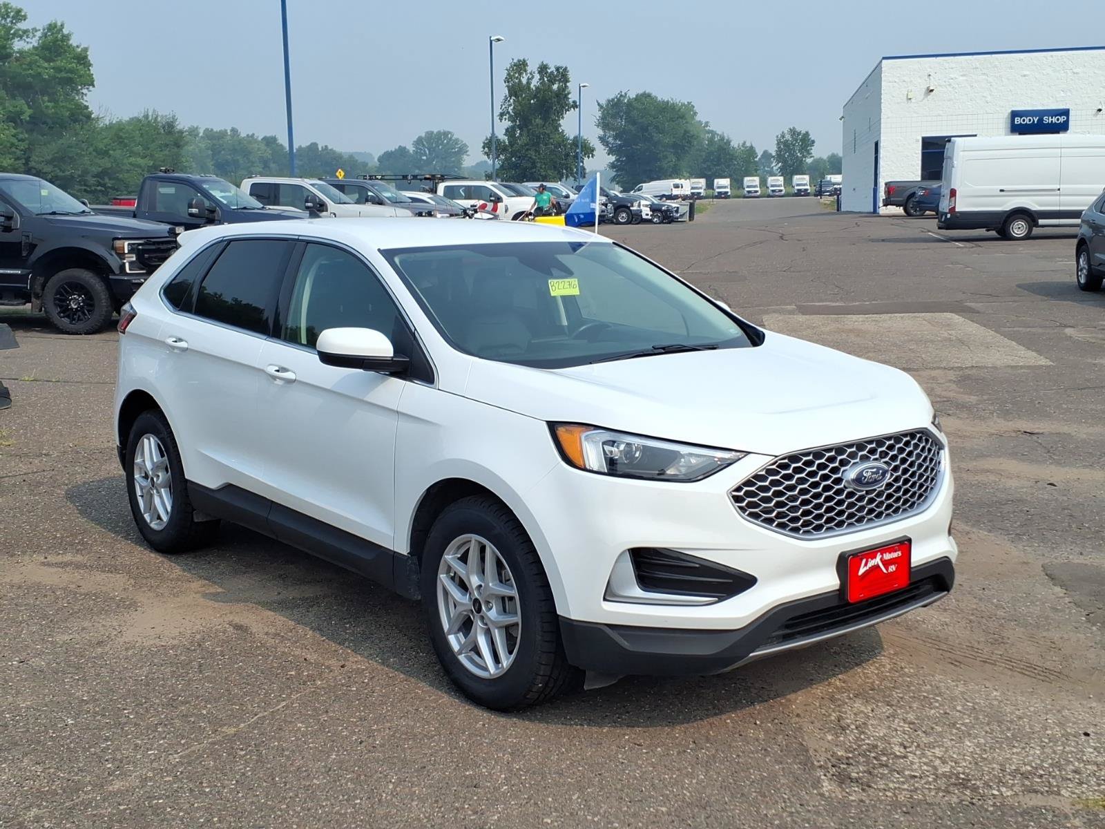 Certified 2024 Ford Edge SEL AWD/4WD image 8