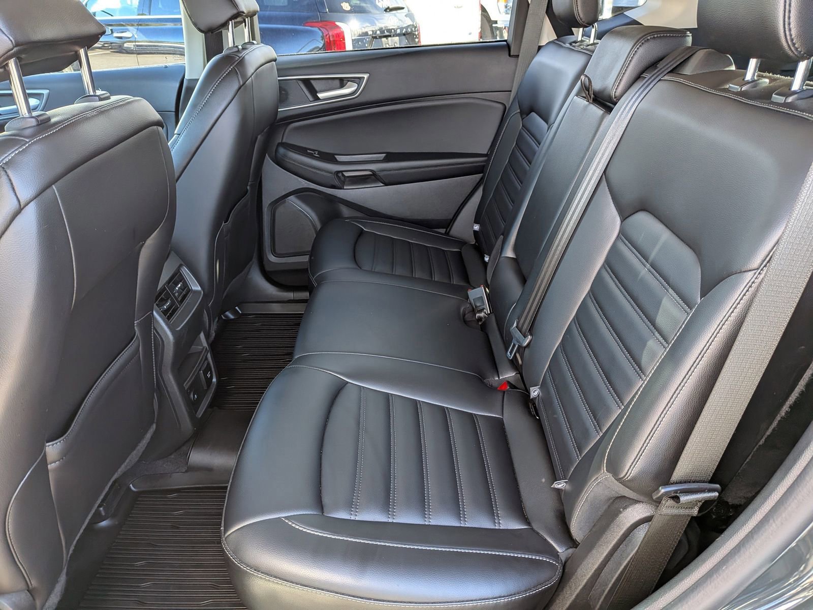 Certified 2024 Ford Edge SEL w/ Convenience Package image 17