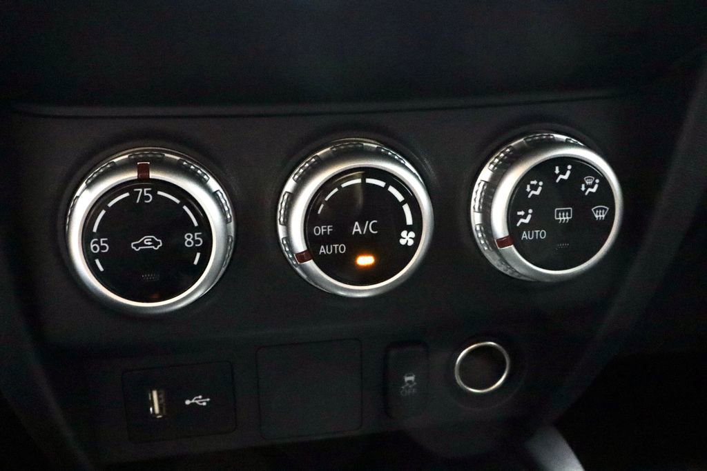 Used 2025 Mitsubishi Outlander Sport ES AWD/4WD image 29