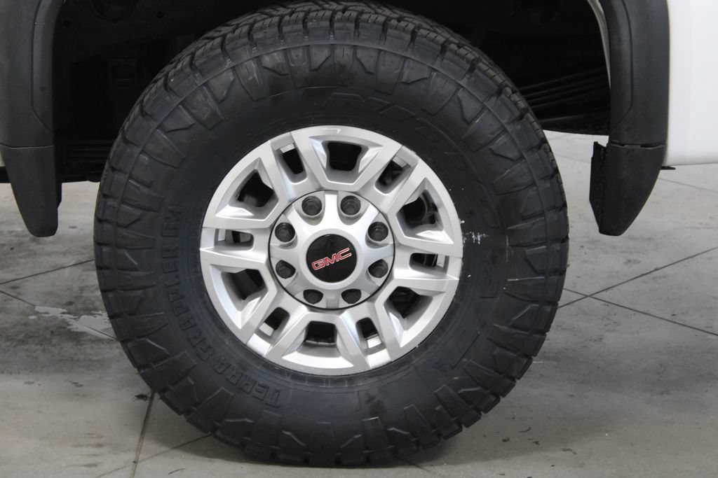 Used 2024 GMC Sierra 2500 Pro w/ Convenience Package AWD/4WD image 18