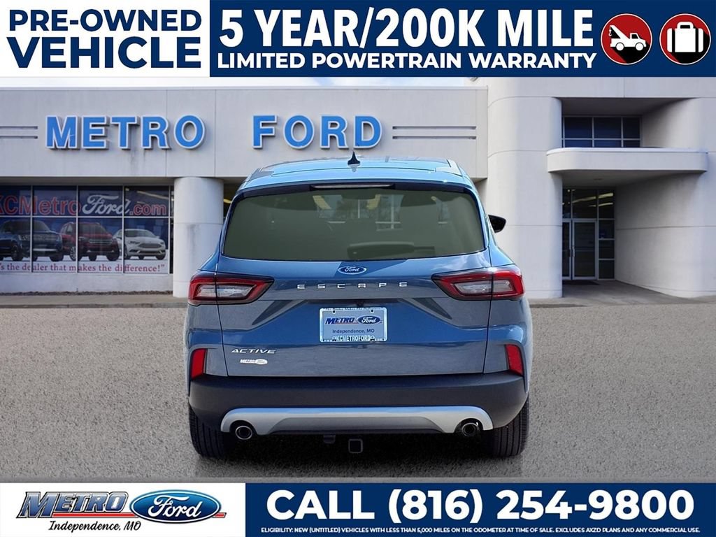 Certified 2025 Ford Escape Active w/ Cold Weather Package FWD image 4