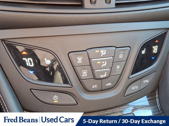 Used 2017 Buick Envision Essence AWD/4WD image 25