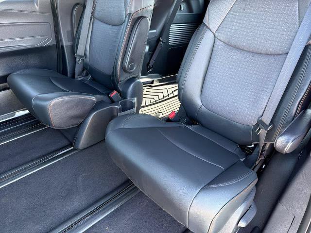 Used 2022 Toyota Sienna XSE w/ XSE Plus Package AWD/4WD image 21