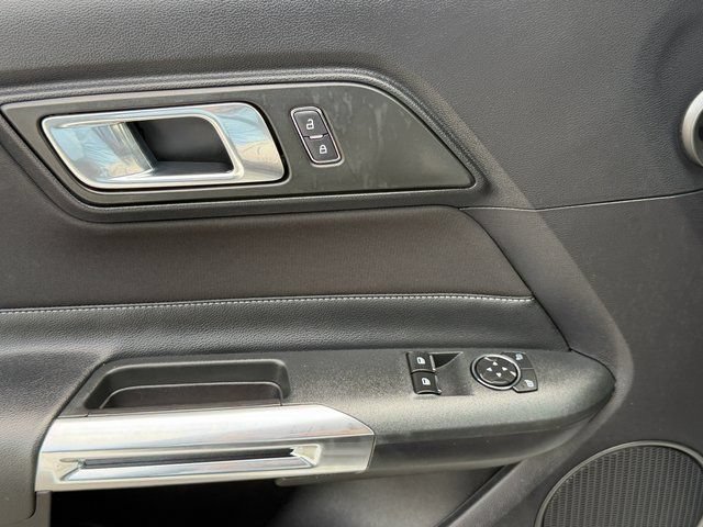 Certified 2019 Ford Mustang Coupe RWD image 25