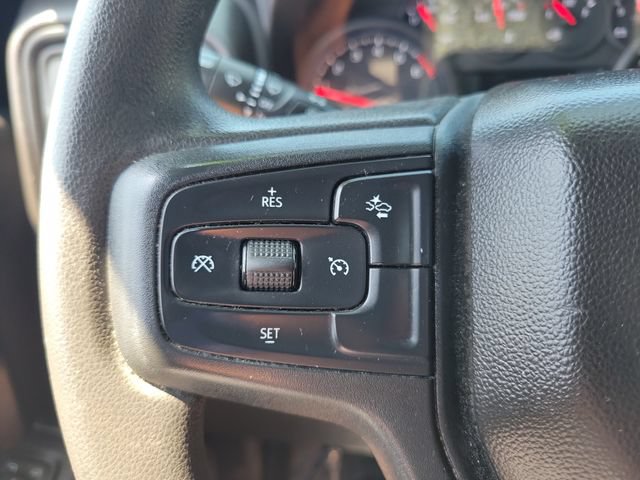 Used 2023 Chevrolet Silverado 1500 Custom w/ LPO, Dark Essentials Package RWD image 5