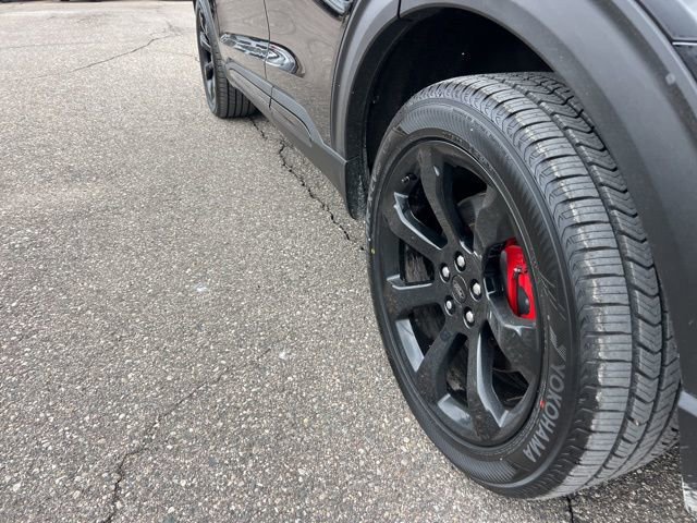 Certified 2024 Ford Explorer ST w/ Equipment Group 401A image 27