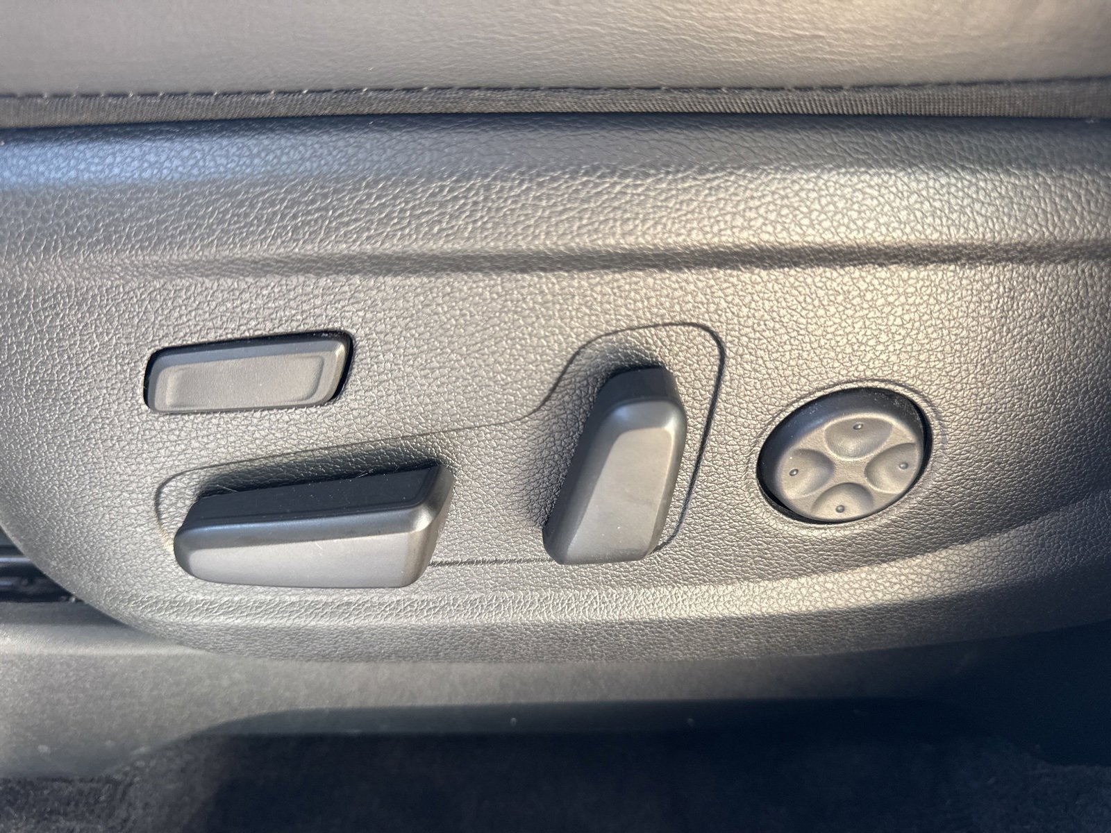 Used 2021 Hyundai Palisade Calligraphy image 26