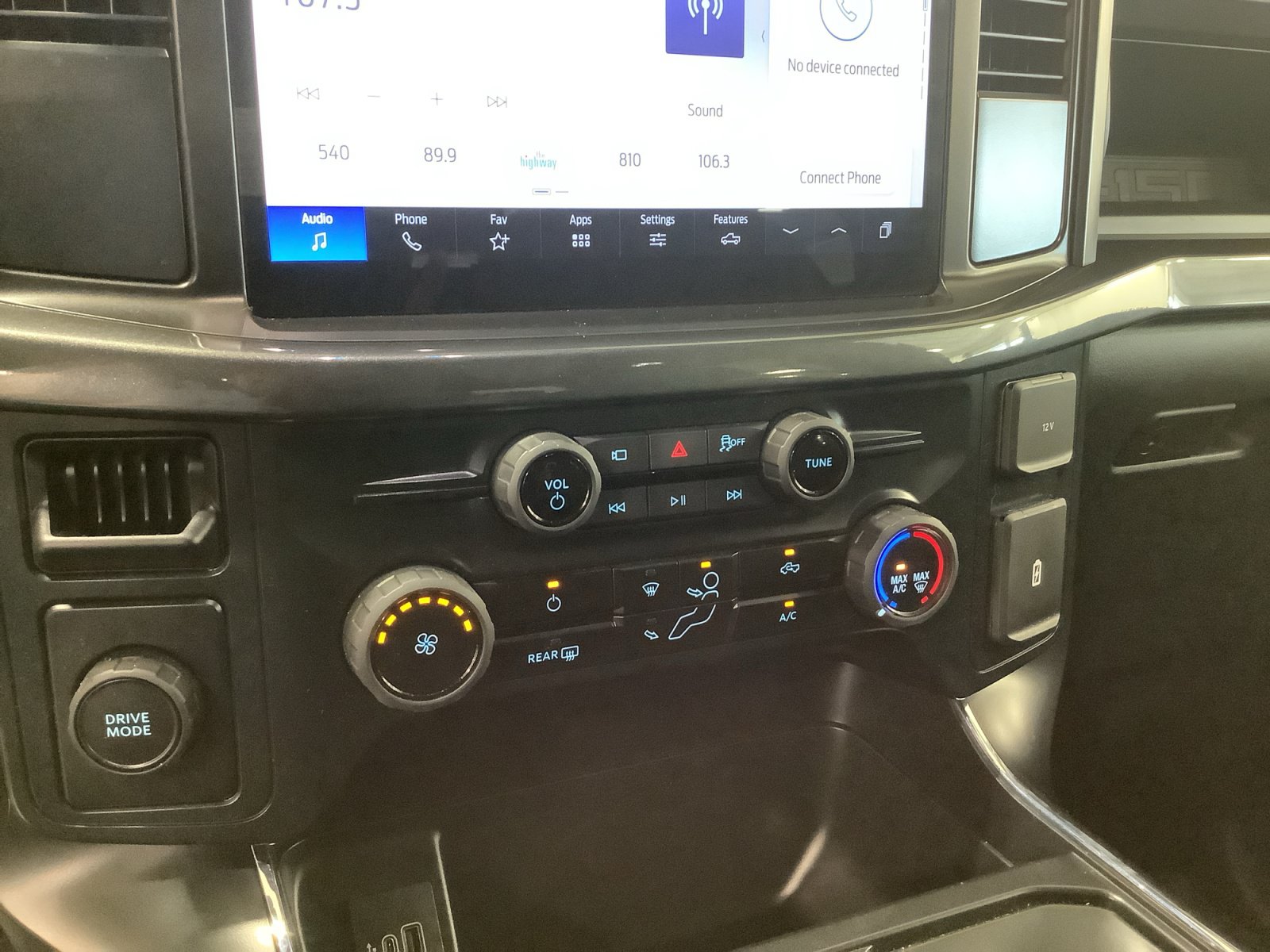 Certified 2025 Ford F150 STX w/ Equipment Group 200A RWD image 18