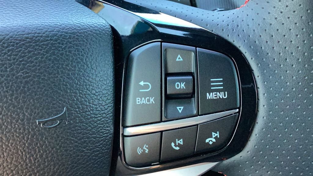 Certified 2025 Ford Explorer ST image 28