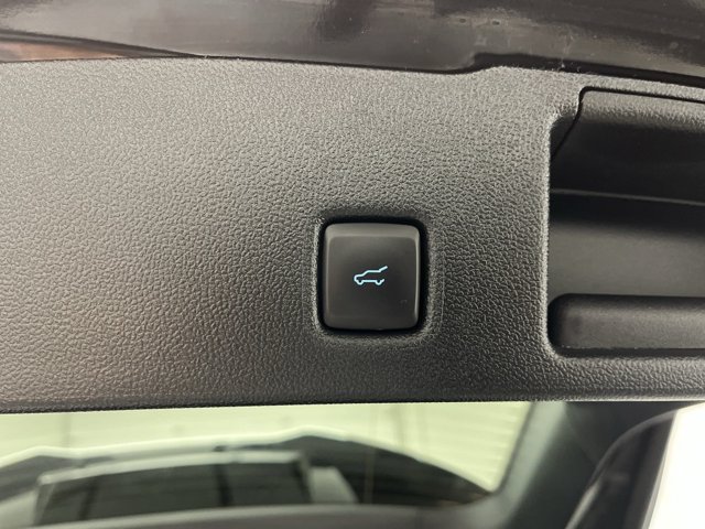 Certified 2025 Ford Escape ST-Line w/ Tech Pack #1 AWD/4WD image 29