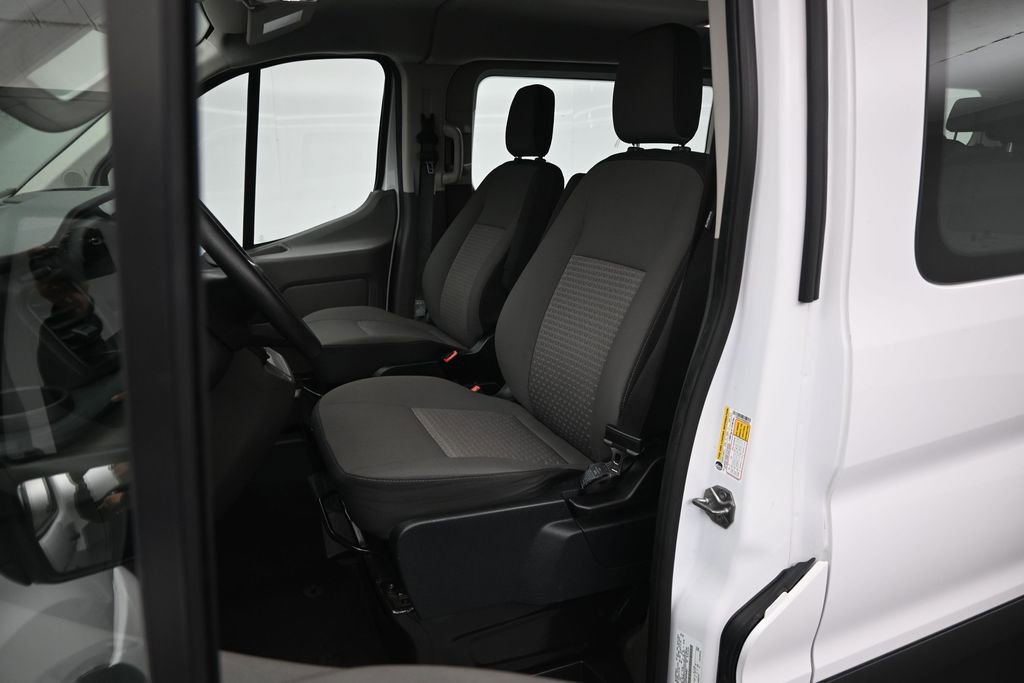 Certified 2023 Ford Transit 350 XLT RWD image 9