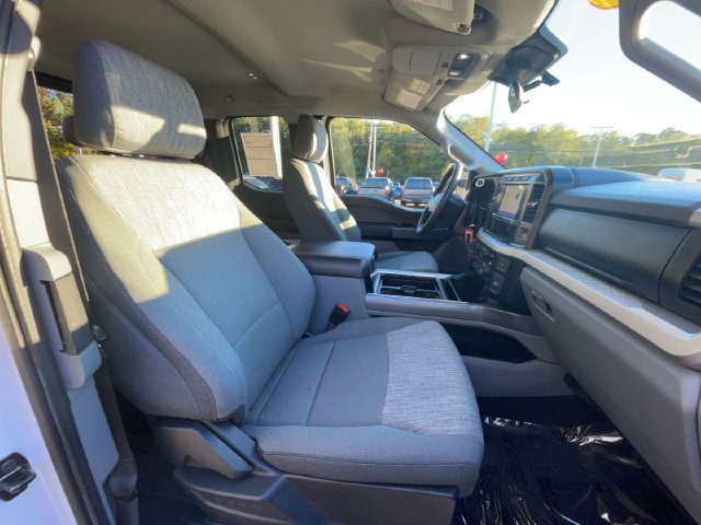 Certified 2024 Ford F250 XLT w/ Snow Plow Prep Package AWD/4WD image 31