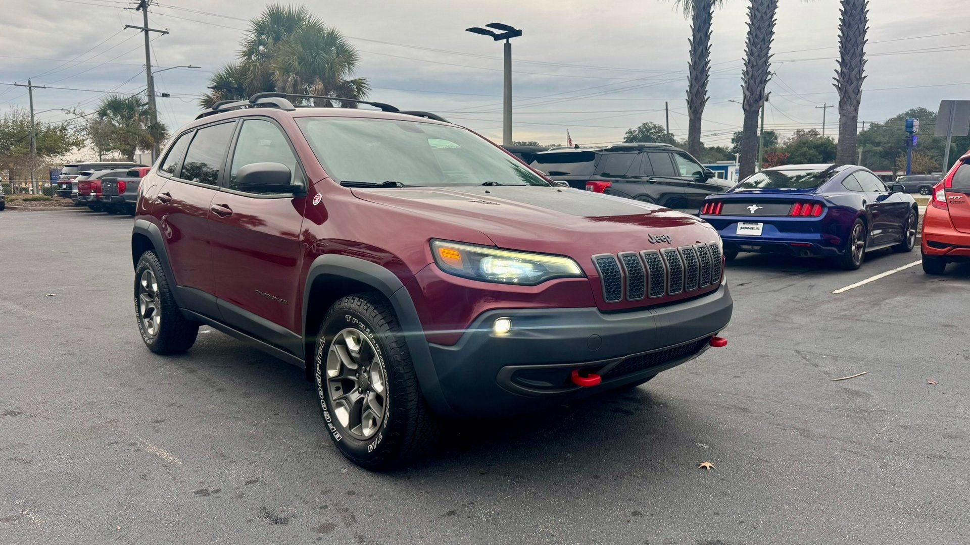 Used 2019 Jeep Cherokee Trailhawk w/ Cold Weather Group