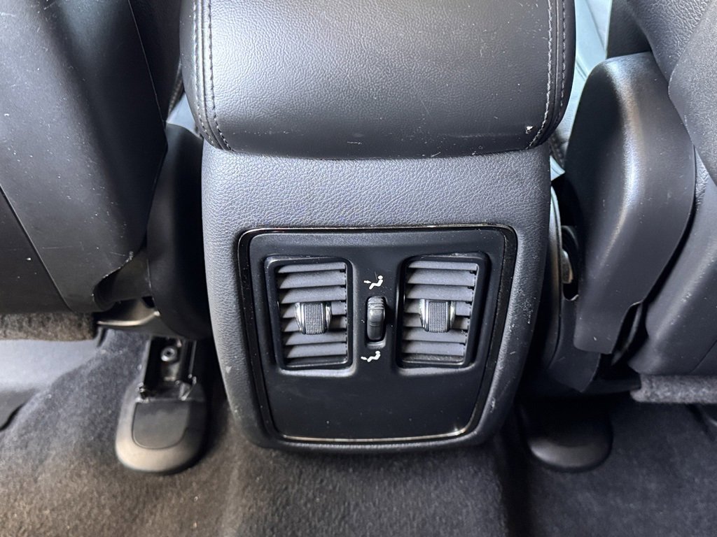 Used 2019 Dodge Durango GT image 28