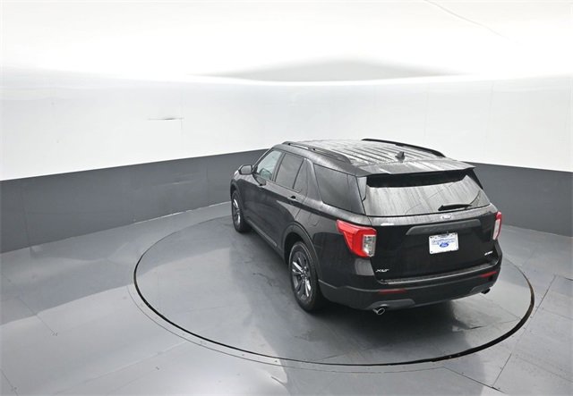 Certified 2023 Ford Explorer XLT w/ Equipment Group 202A image 23