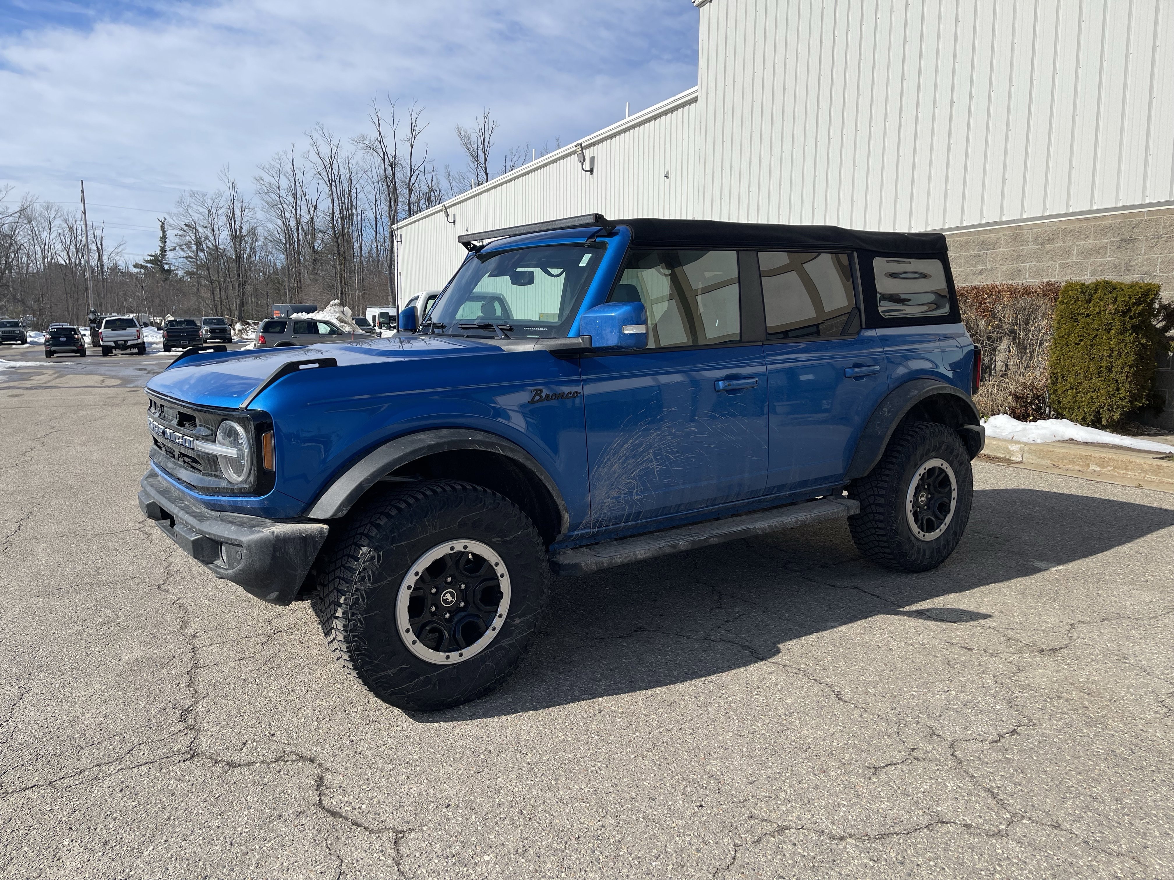 Certified 2022 Ford Bronco Outer Banks w/ Sasquatch Package image 8