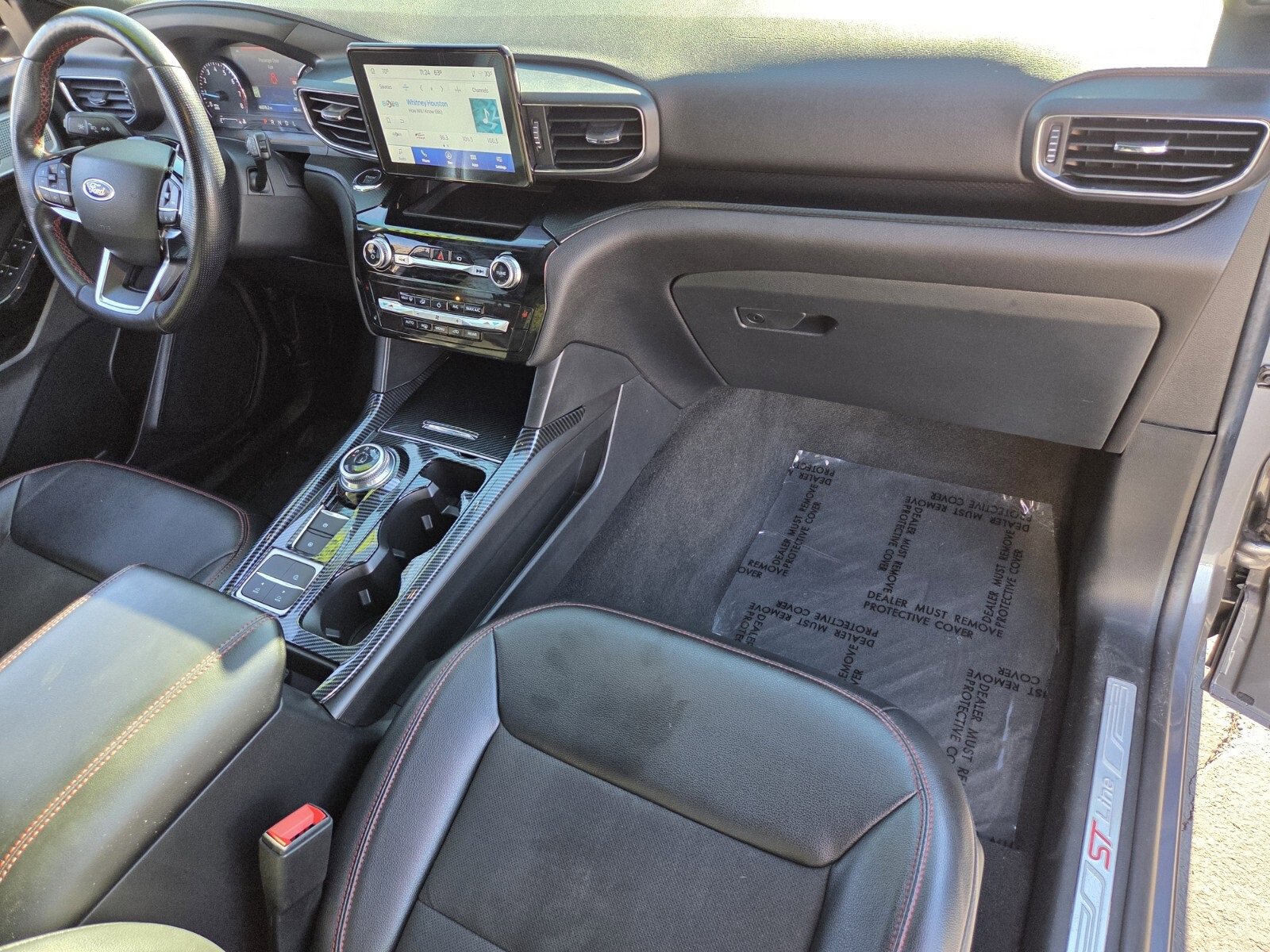 Certified 2022 Ford Explorer ST-Line w/ Class IV Trailer Tow Package image 17