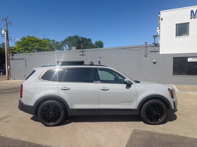Used 2022 Kia Telluride EX w/ EX Premium Package AWD/4WD image 8