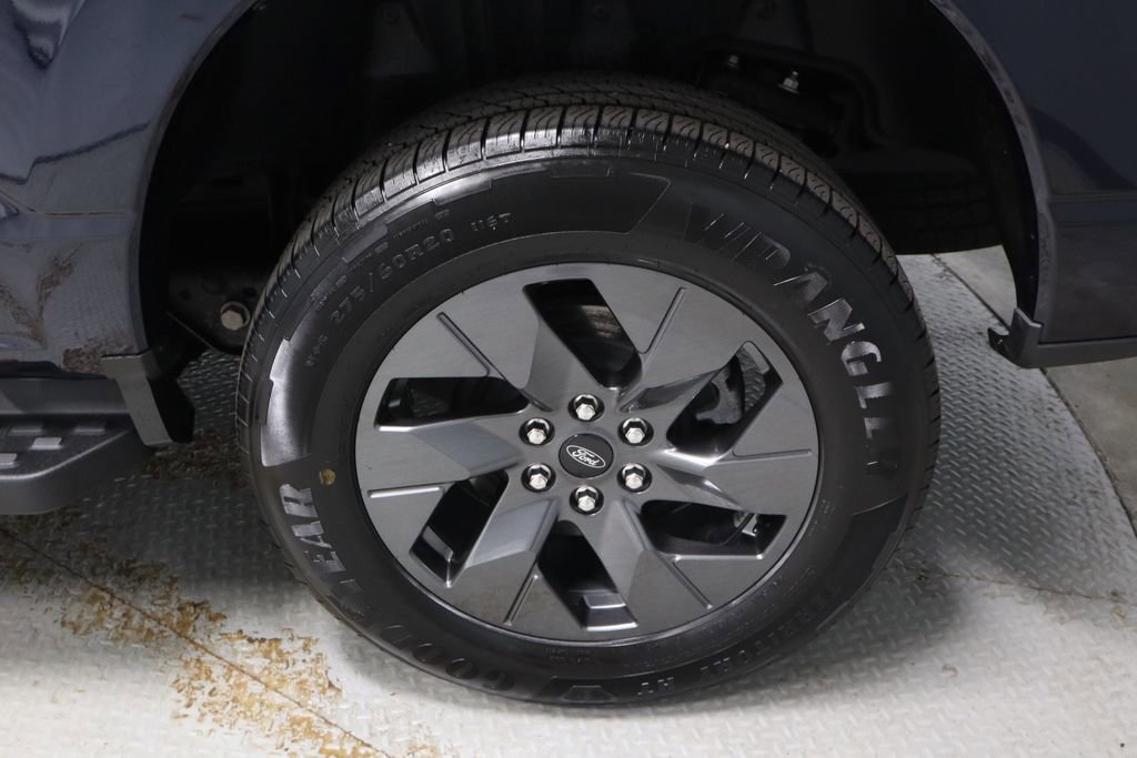 Certified 2025 Ford F150 Lightning Flash AWD/4WD image 21