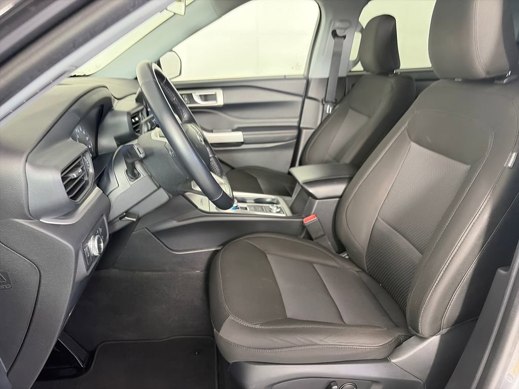 Certified 2022 Ford Explorer XLT AWD/4WD image 11