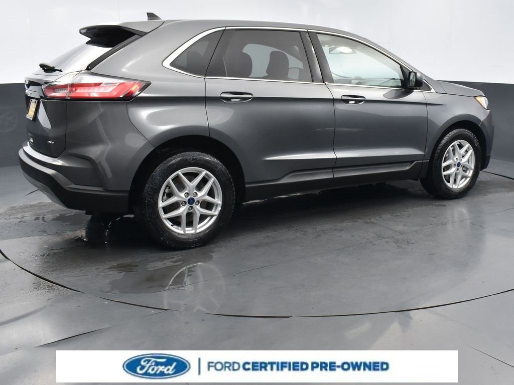 Certified 2022 Ford Edge SEL w/ Convenience Package image 4