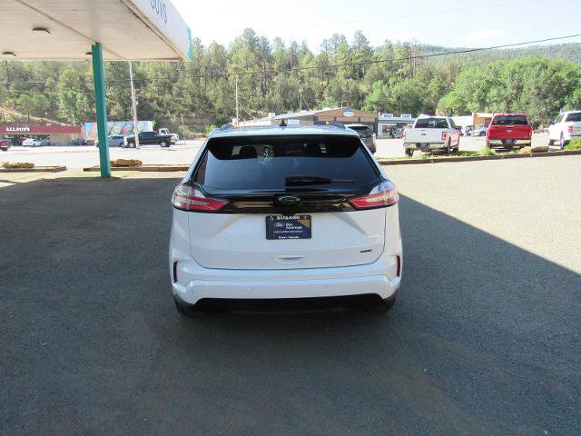 Certified 2022 Ford Edge SE w/ Black Appearance Package AWD/4WD image 3