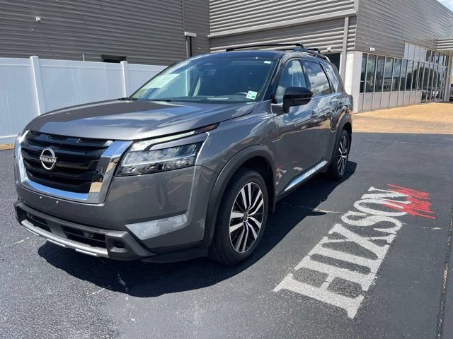 Used 2023 Nissan Pathfinder Platinum