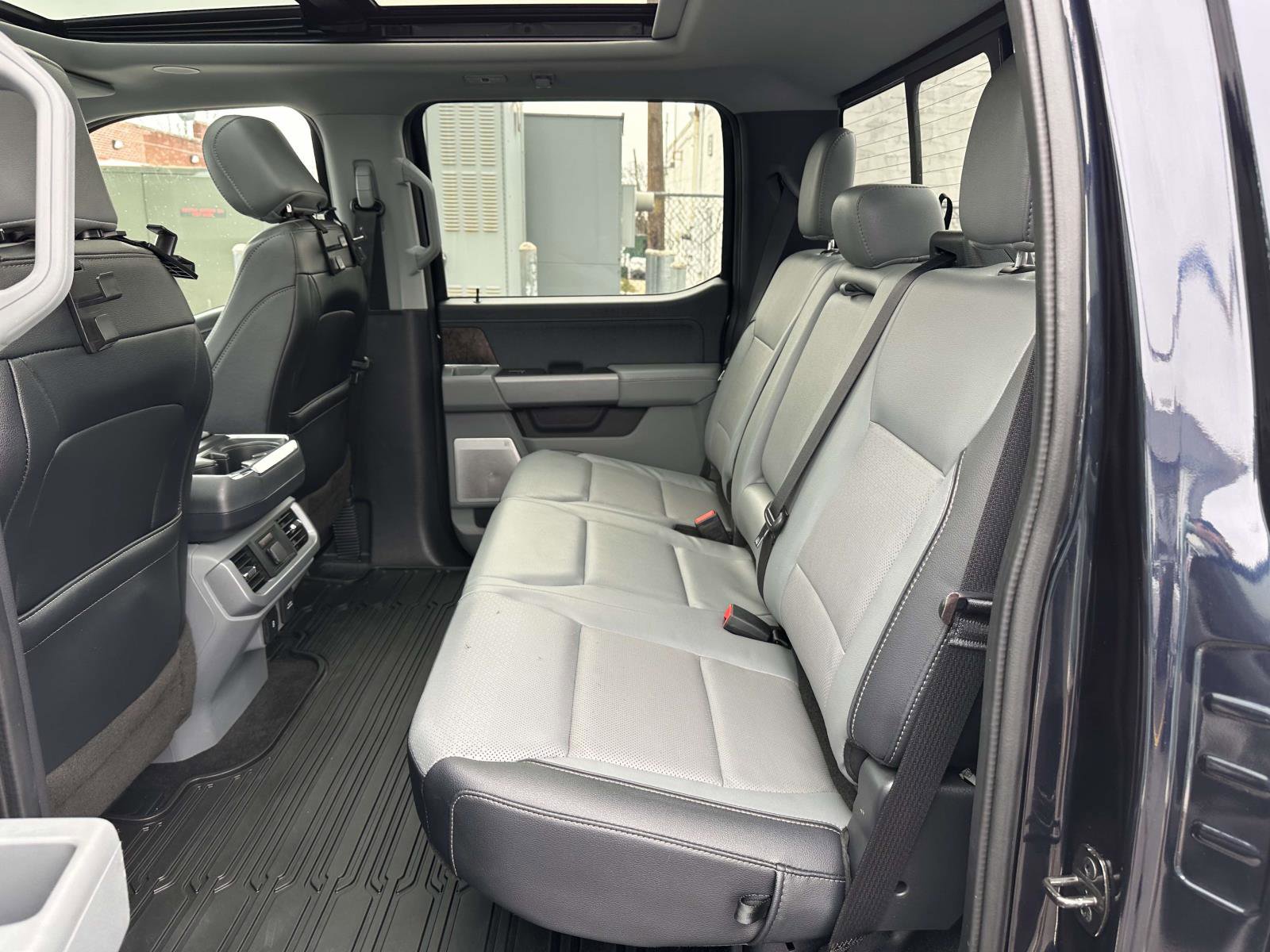 Certified 2023 Ford F150 Lariat w/ Equipment Group 502A High image 14