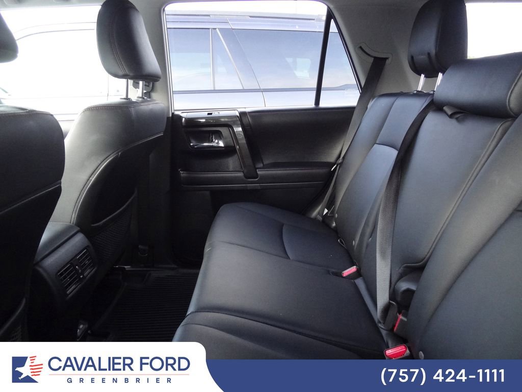 Used 2023 Toyota 4Runner TRD Off-Road Premium w/ Off Road Premium Plus Package AWD/4WD image 8