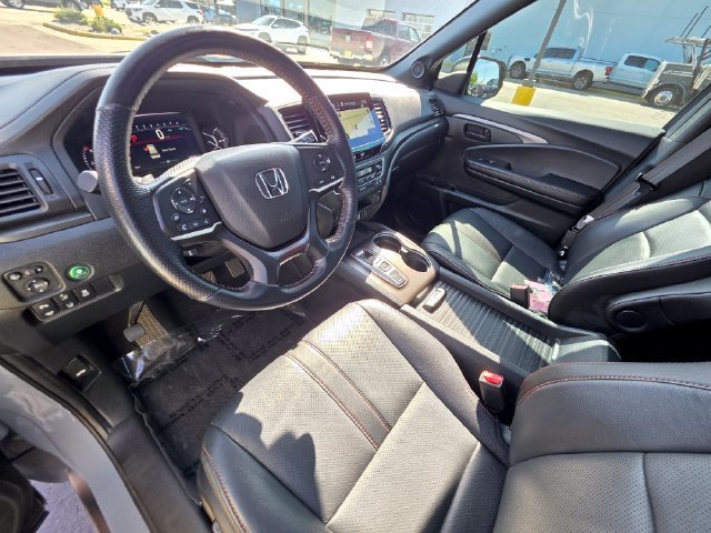 Used 2023 Honda Passport TrailSport image 18