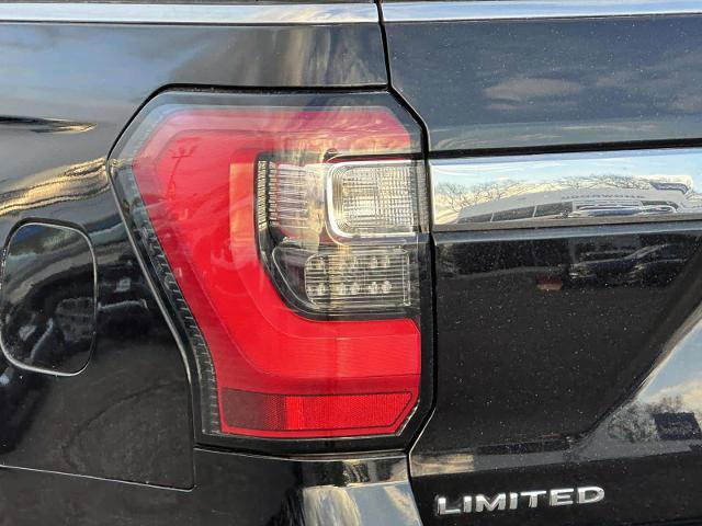 Certified 2019 Ford Expedition Limited w/ Equipment Group 301A AWD/4WD image 12