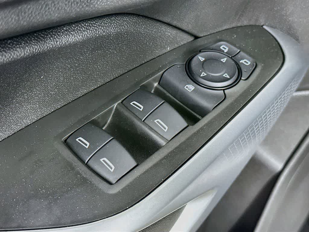 Used 2024 Chevrolet Trax LS w/ LS Convenience Package FWD image 27