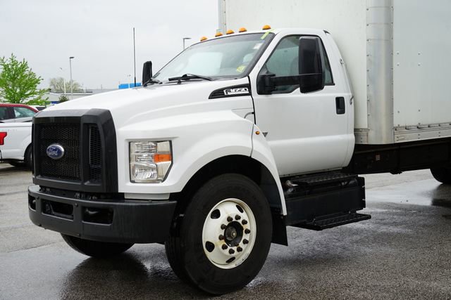 Certified 2023 Ford F650 2WD Regular Cab Super Duty image 2