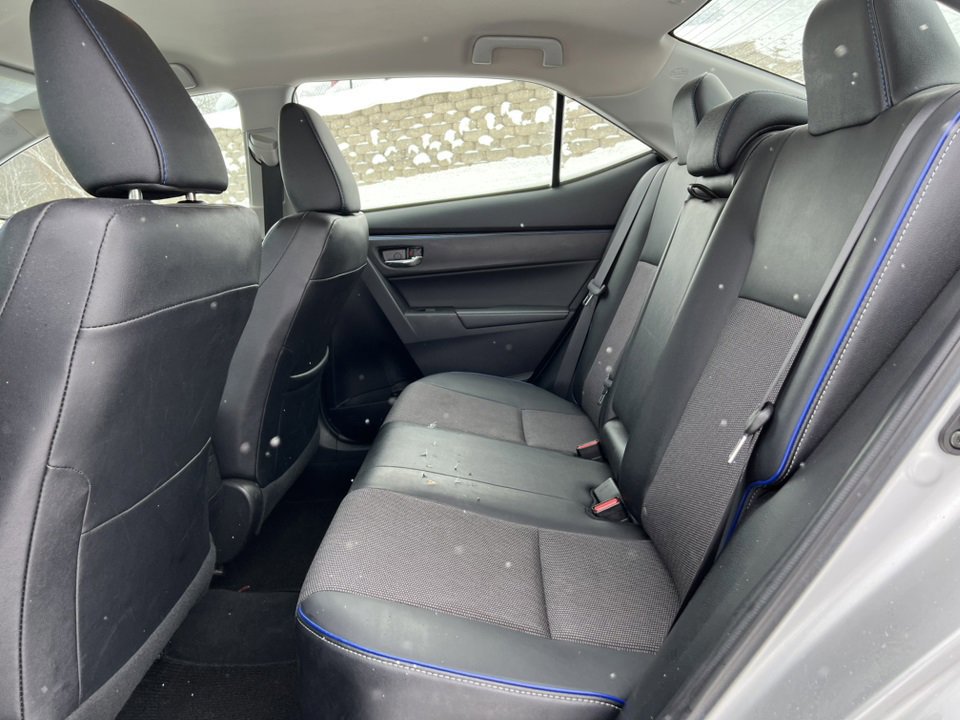 Used 2017 Toyota Corolla SE image 10