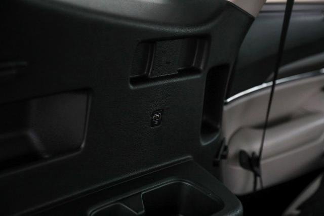 Used 2022 Kia Telluride EX w/ EX Premium Package image 17