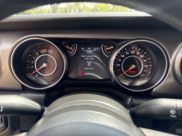 Used 2023 Jeep Wrangler Sport AWD/4WD image 12