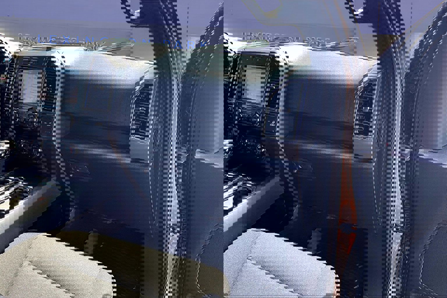 Certified 2019 Ford F150 XLT w/ Equipment Group 302A Luxury image 27